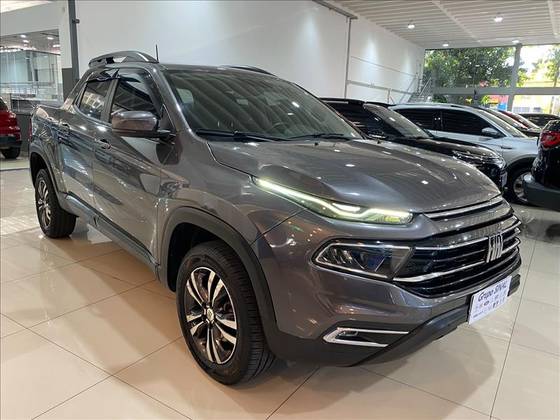 FIAT TORO 1.3 TURBO 270 FLEX FREEDOM AT6 FIAT TORO 1.3 TURBO 270 FLEX FREEDOM AT6
